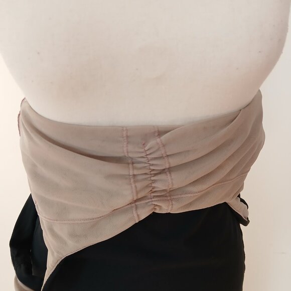 Lululemon Aria Tank II Black Size 4 - Picture 5 of 6